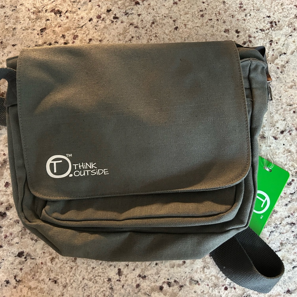Green kid’s messenger bag